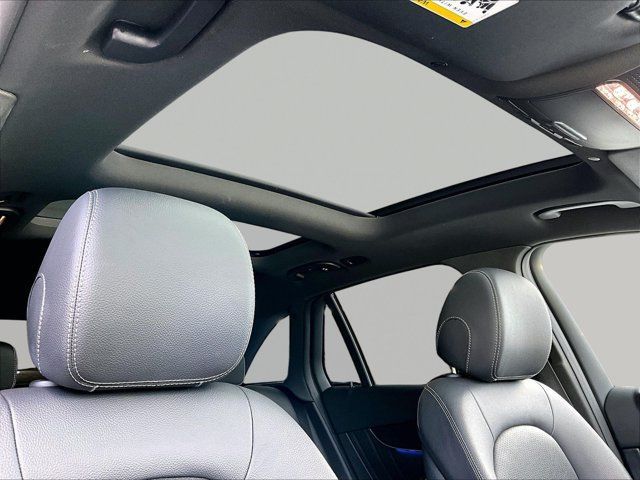 Certified 2022 Mercedes-Benz GLC 300 image 17