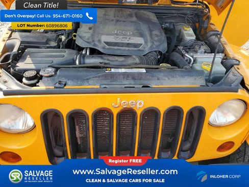 Used 2012 Jeep Wrangler Sahara AWD/4WD image 15