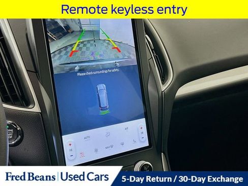 Certified 2024 Ford Edge SEL w/ Convenience Package image 17