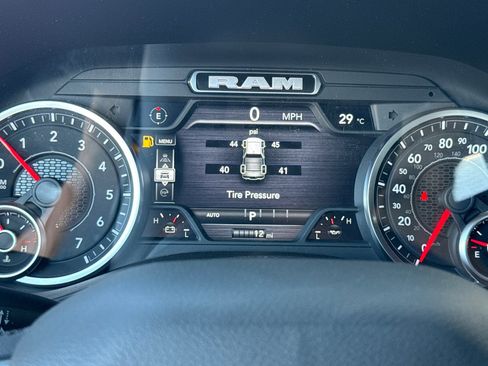 New 2026 RAM 1500 Laramie AWD/4WD image 23