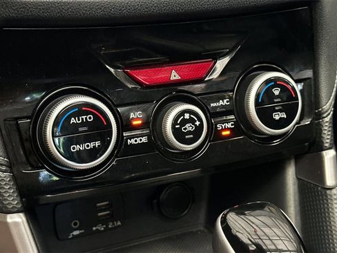 Used 2023 Subaru Forester Limited image 22