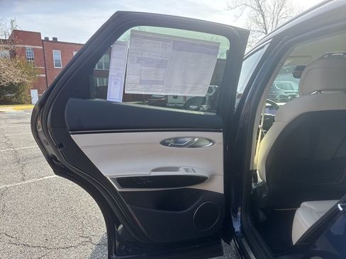 New 2026 Genesis GV70 2.5T image 23