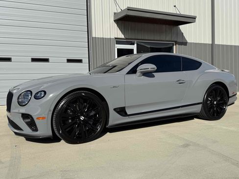 Used 2022 Bentley Continental GT Speed image 59