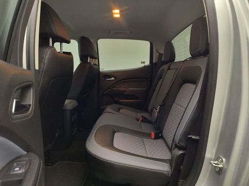 Used 2015 Chevrolet Colorado Z71 image 12