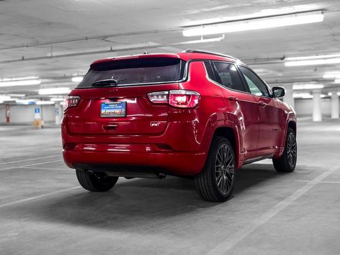 Used 2023 Jeep Compass Limited image 7