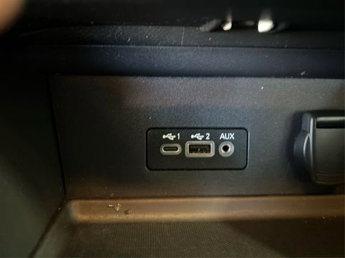 Used 2023 Nissan Sentra SV w/ All-Weather Package image 33