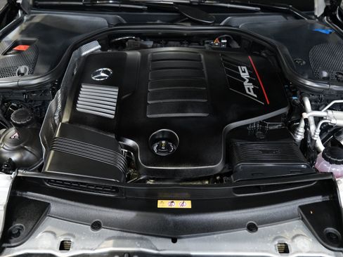 Used 2022 Mercedes-Benz E 53 AMG 4MATIC Sedan image 46