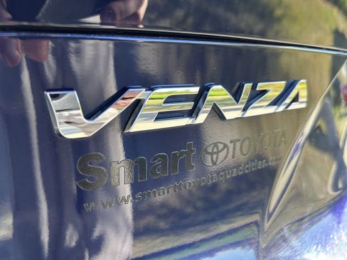 Certified 2022 Toyota Venza Limited w/ Advanced Technology Package image 8