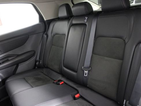 Certified 2023 Nissan Ariya AWD image 21