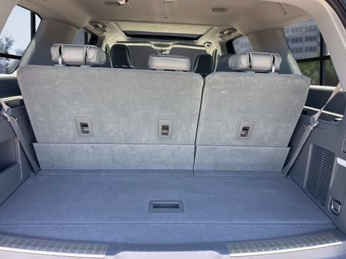 Used 2018 Lincoln Navigator Reserve w/ Technology Package AWD/4WD image 11