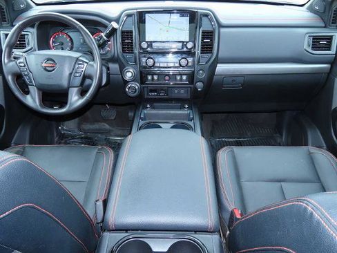 Used 2022 Nissan Titan PRO-4X w/ Pro-4x Convenience Package image 26