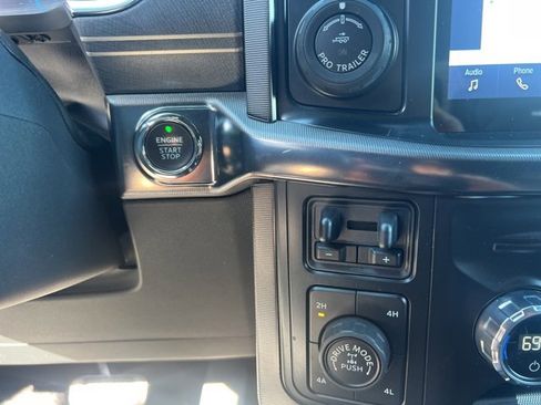 Used 2021 Ford F150 Platinum w/ FX4 Off-Road Package image 29