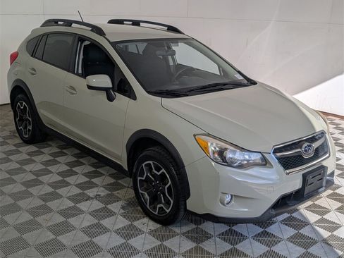 Used 2015 Subaru Crosstrek 2.0i Premium image 2