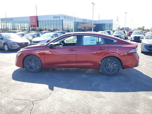 New 2026 Nissan Sentra SV w/ SV Convenience Package image 4