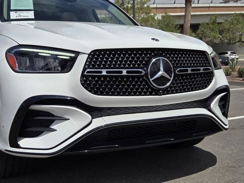 Used 2025 Mercedes-Benz GLE 350 4MATIC image 9