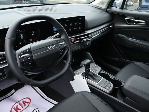 New 2026 Kia Sportage EX image 23