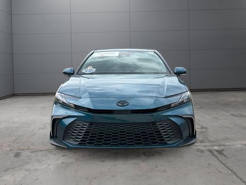 Certified 2025 Toyota Camry SE w/ Convenience Package FWD image 8