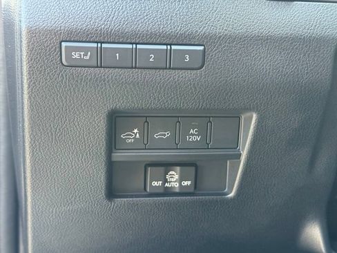 Used 2024 Lexus GX 550 AWD/4WD image 24