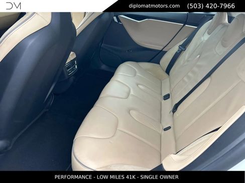 Used 2013 Tesla Model S Performance RWD image 9