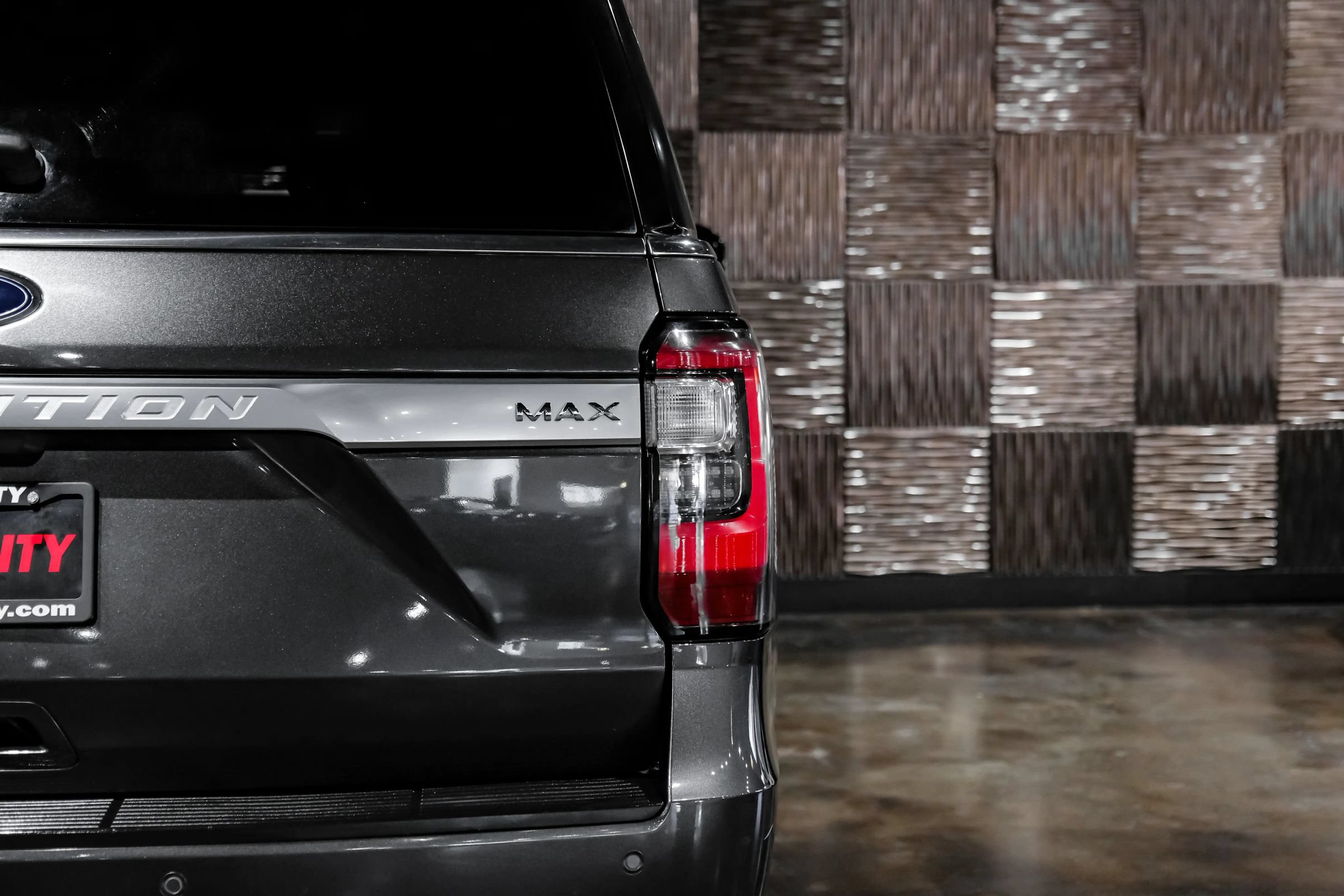 Used 2019 Ford Expedition Max Platinum AWD/4WD image 56