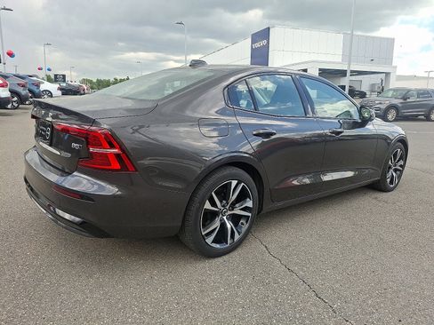 Certified 2024 Volvo S60 B5 Plus image 6