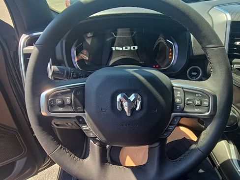 Used 2026 RAM 1500 Big Horn AWD/4WD image 13