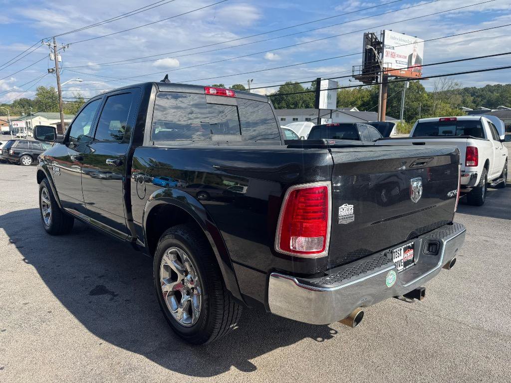 Used 2016 RAM 1500 Laramie w/ Convenience Group AWD/4WD image 7