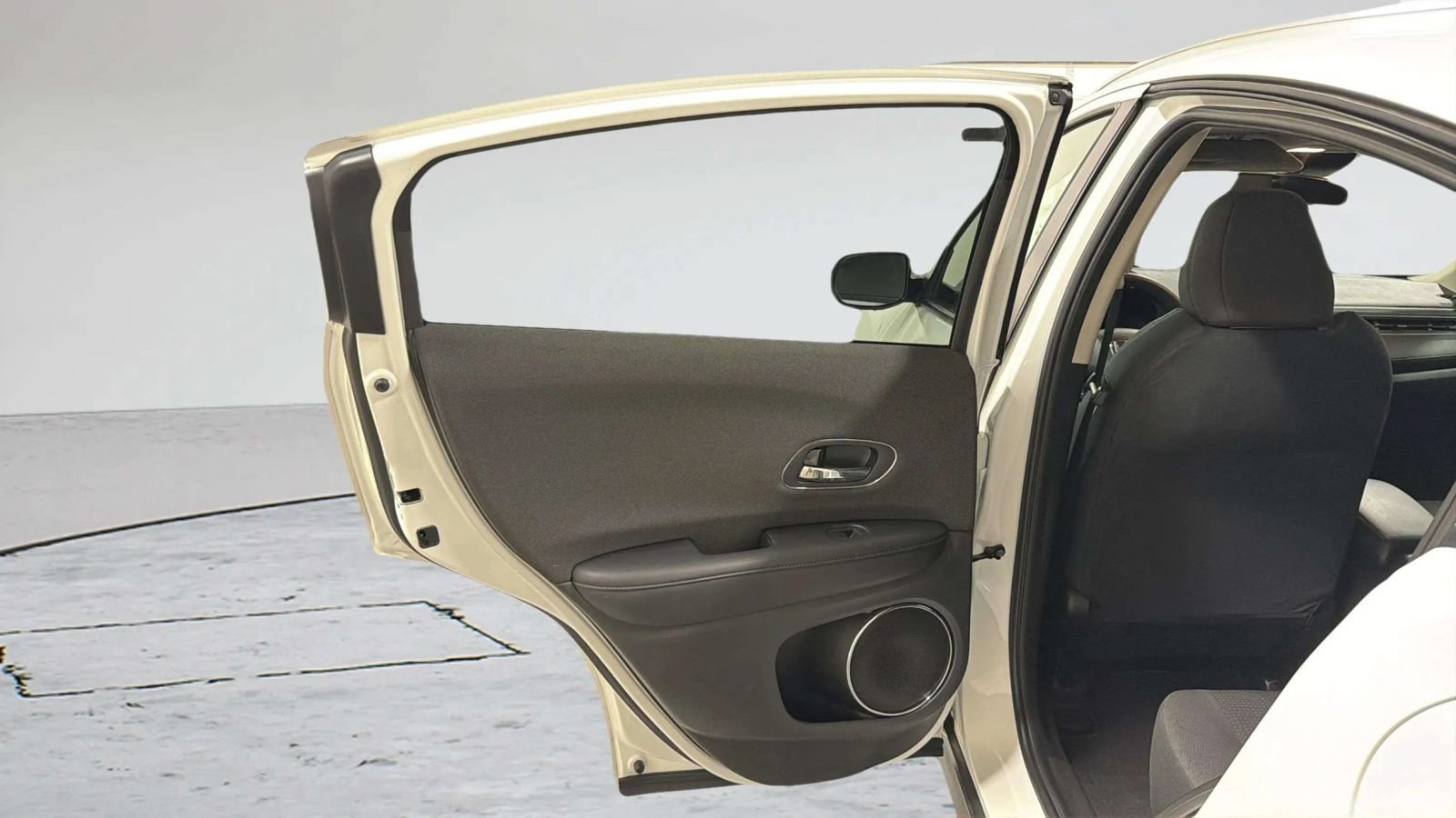 Used 2021 Honda HR-V EX image 54