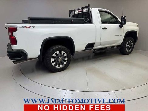 Used 2021 Chevrolet Silverado 2500 W/T w/ WT Convenience Package AWD/4WD image 5