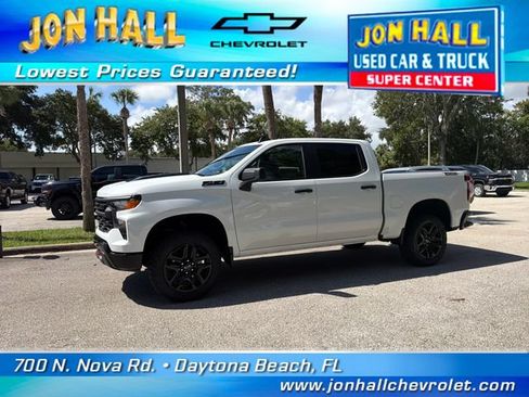 Used 2026 Chevrolet Silverado 1500 Custom Trail Boss w/ LPO, Dark Essentials Package AWD/4WD image 3