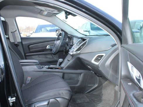 Used 2015 GMC Terrain SLE image 10