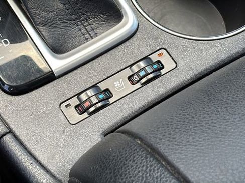 Used 2019 Toyota Highlander Limited Platinum AWD/4WD image 43