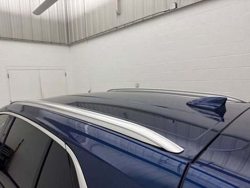 Used 2023 Buick Envision Essence image 17