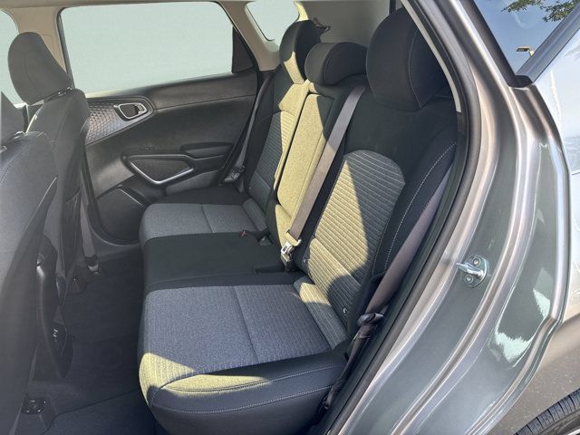 Used 2025 Kia Soul EX FWD image 22