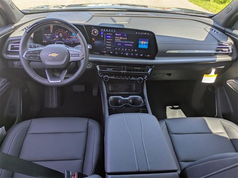 New 2026 Chevrolet Traverse LT w/ Enhanced Driving Package image 15