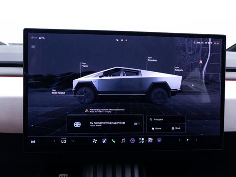 Used 2024 Tesla Cybertruck AWD Crew Cab image 21