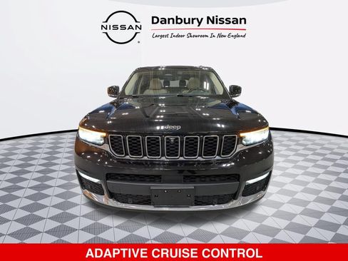 Used 2021 Jeep Grand Cherokee L Limited w/ Luxury Tech Group II AWD/4WD image 9