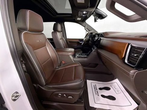 Used 2024 GMC Sierra 2500 Denali w/ Denali Reserve Package image 31