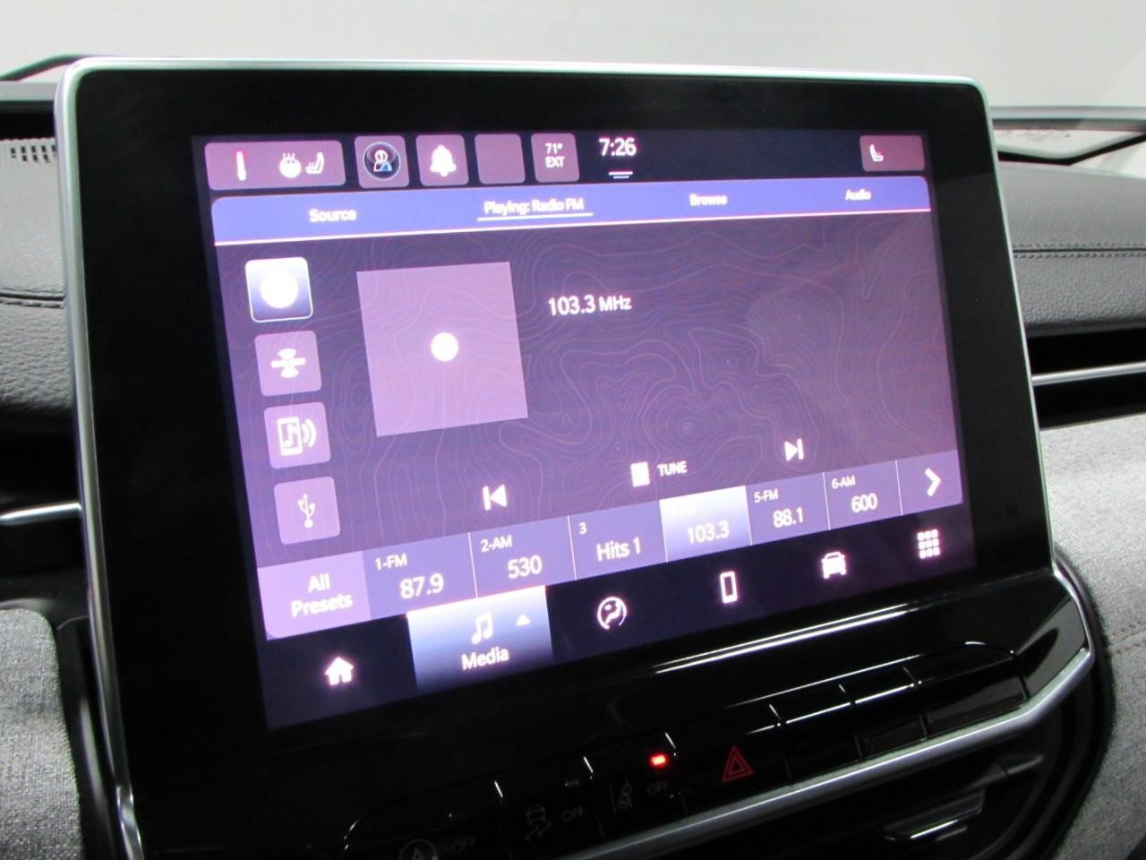 Used 2022 Jeep Compass Latitude AWD/4WD image 28