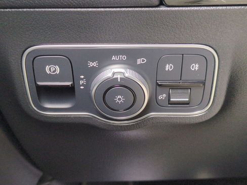 Certified 2023 Mercedes-Benz GLA 250 4MATIC image 16