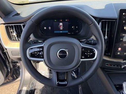 New 2026 Volvo XC60 B5 Core AWD/4WD image 21