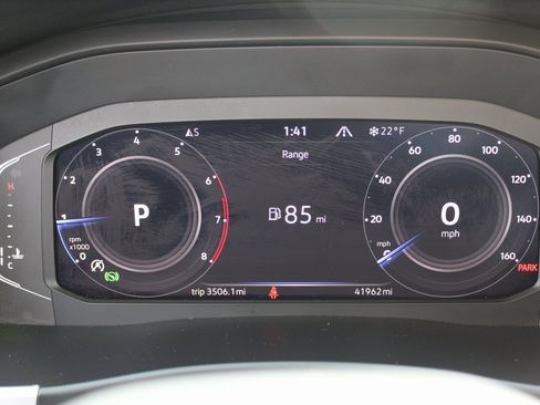 Certified 2022 Volkswagen Atlas SE w/ Black Wheel Package image 14