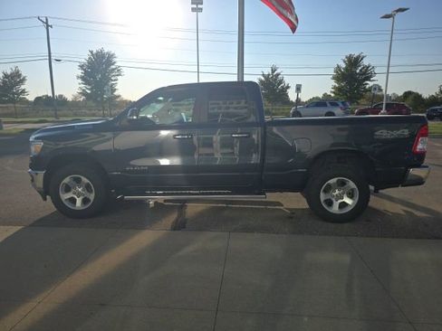 Used 2019 RAM 1500 Big Horn image 12