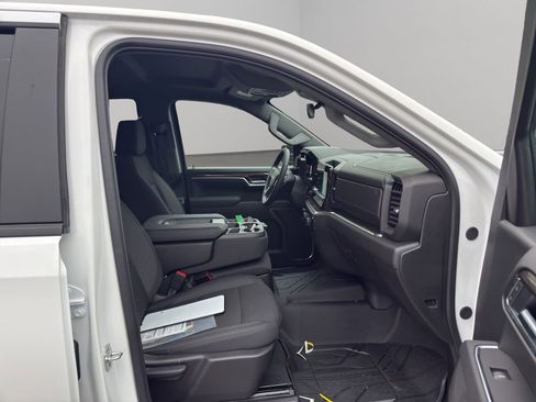 New 2025 Chevrolet Silverado 1500 RST w/ Rally Edition image 19