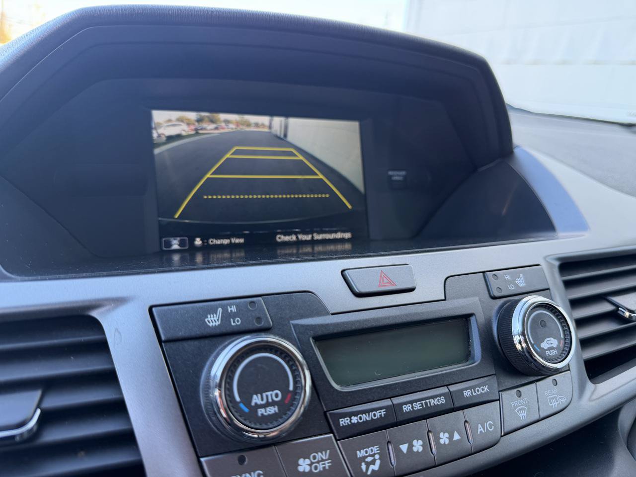 Used 2015 Honda Odyssey Touring Elite image 13