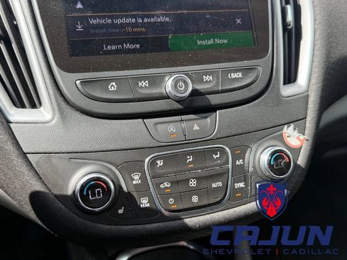 Used 2024 Chevrolet Malibu LT FWD image 19