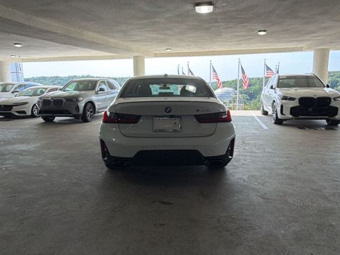 Used 2024 BMW M340i RWD image 9
