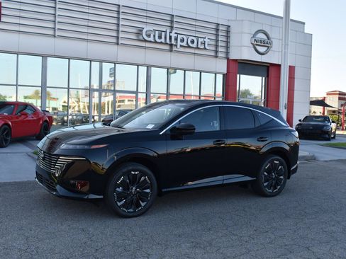 New 2026 Nissan Murano Platinum w/ Cargo Package AWD/4WD image 2