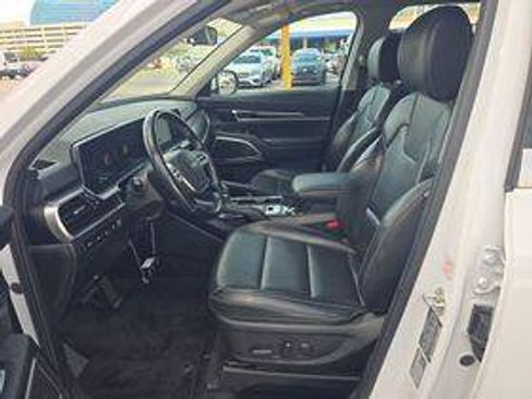 Used 2025 Kia Telluride S AWD/4WD image 7