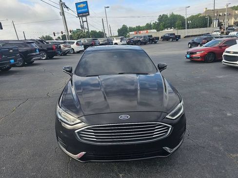 Used 2019 Ford Fusion SEL FWD image 3
